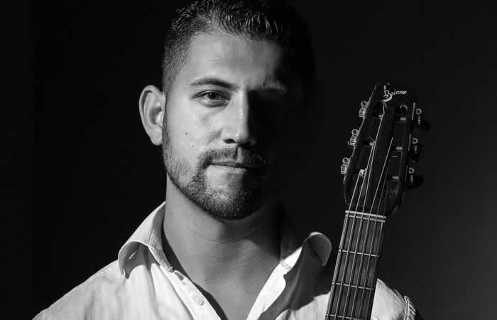STEVEN REINHARDT GUITARE MANOUCHE - FIBRES de Paris, Festival Jazz Swing